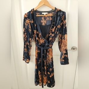 Anthropologie Eri + Ali Enya Velvet Burnout V-Neck Wrap Dress in Large